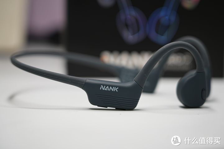 南卡NEO 2骨传导蓝牙耳机：专业运动装备，音质与舒适的完美结合！