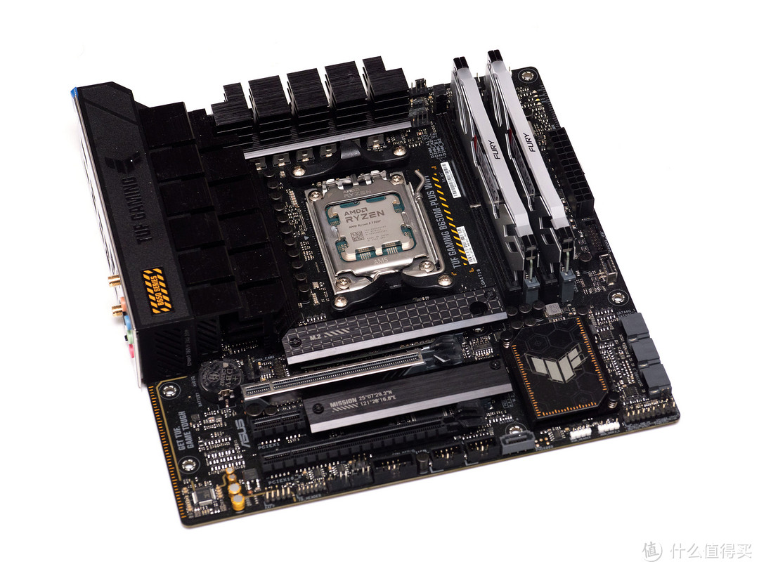 知之实验室篇二十八2000元甜点显卡鹿死谁手再看2000元级6750gre10g