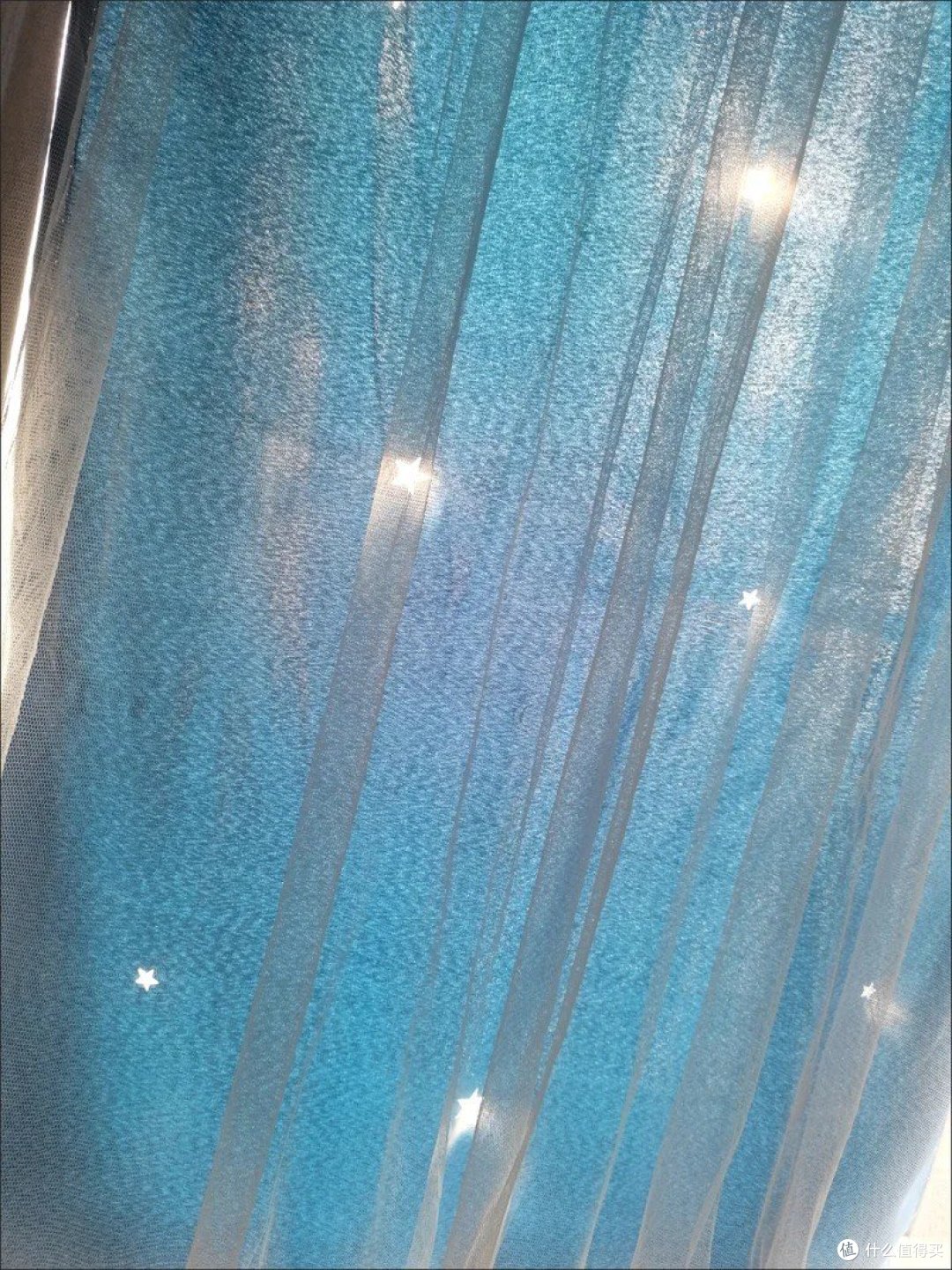 好窗帘助力睡眠