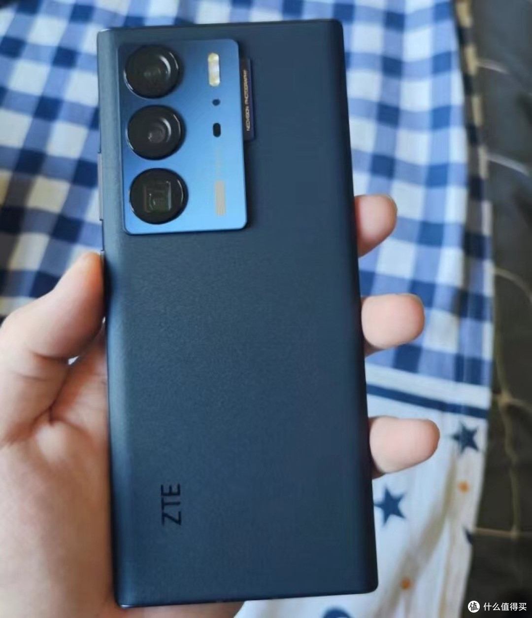 2000多元手机颜值巅峰屏下相机双索尼imx787从5298元跌至2699元