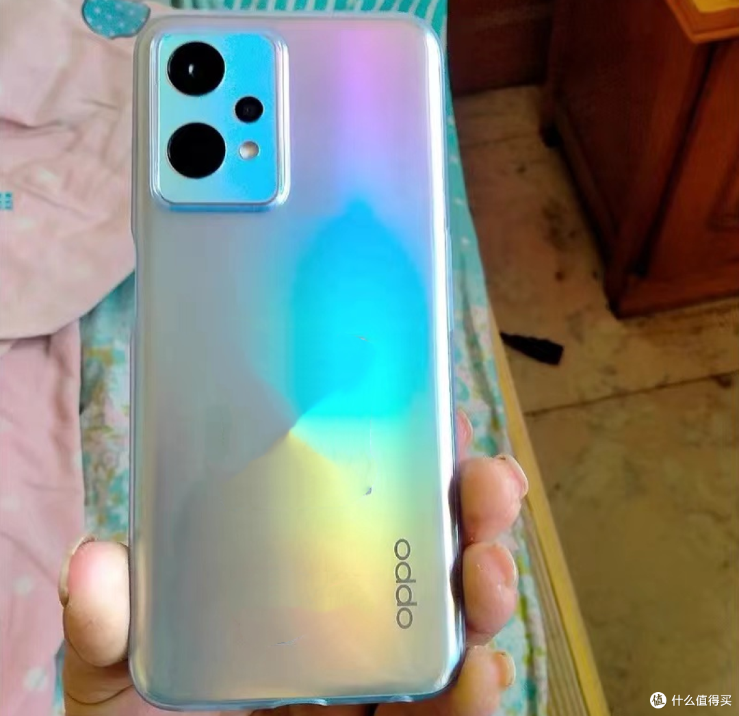 OPPO拒绝“厂妹机”:5000mAh+67W+120Hz,12GB+256GB版仅1099元