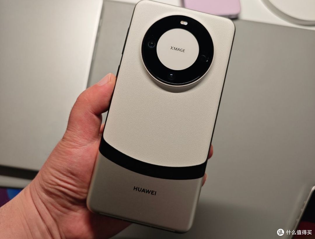 抢不到华为mate60pro平替荣耀这次出手了