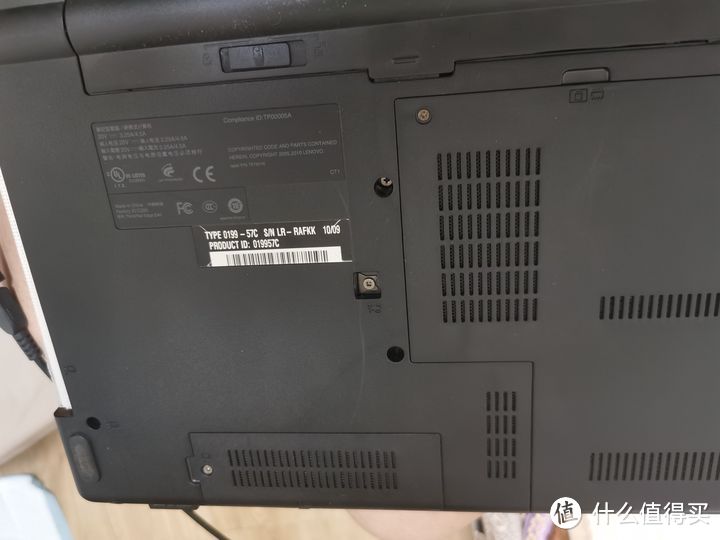 ThinkPad E40更换无线网卡