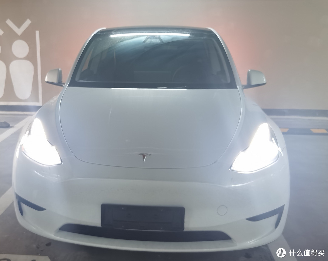 媳妇第一辆车,她选了MODLE Y