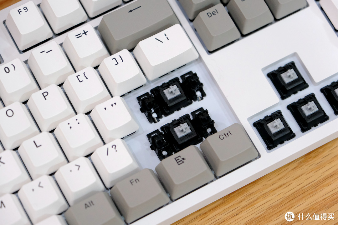 杜伽K310机械打字机，舒适与效率的高度结合