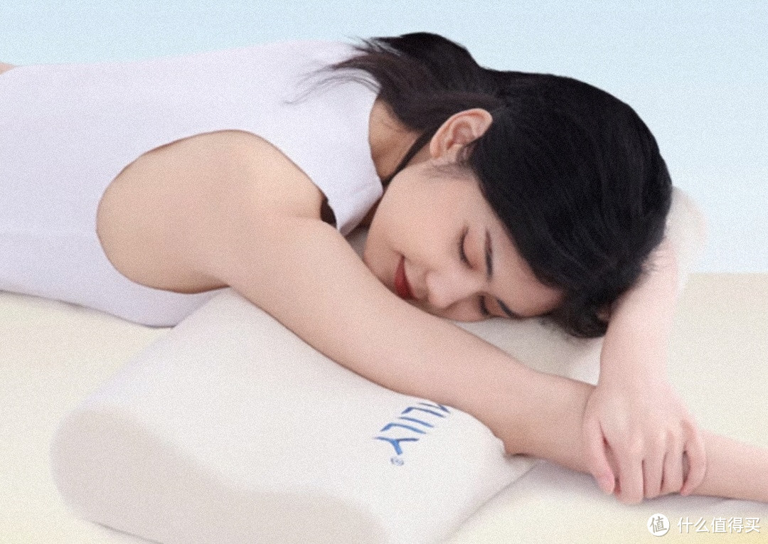 想睡个好觉，选择一款记忆棉枕头吧！