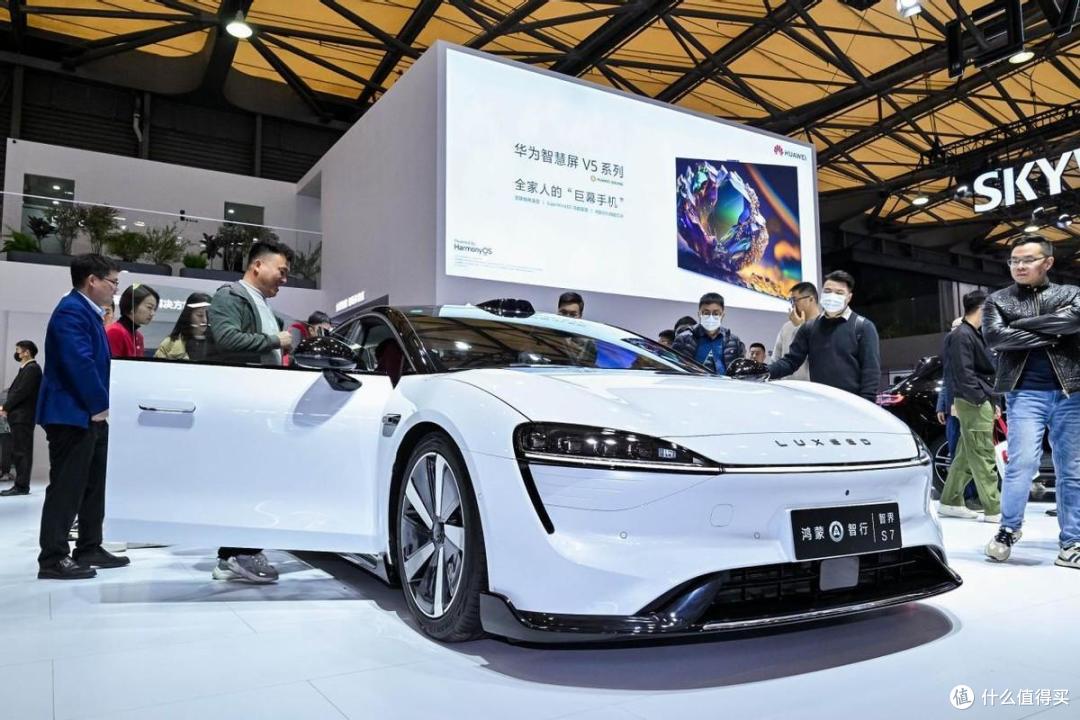 打造未来家的想象,华为全屋智能强势登录AWE 2024