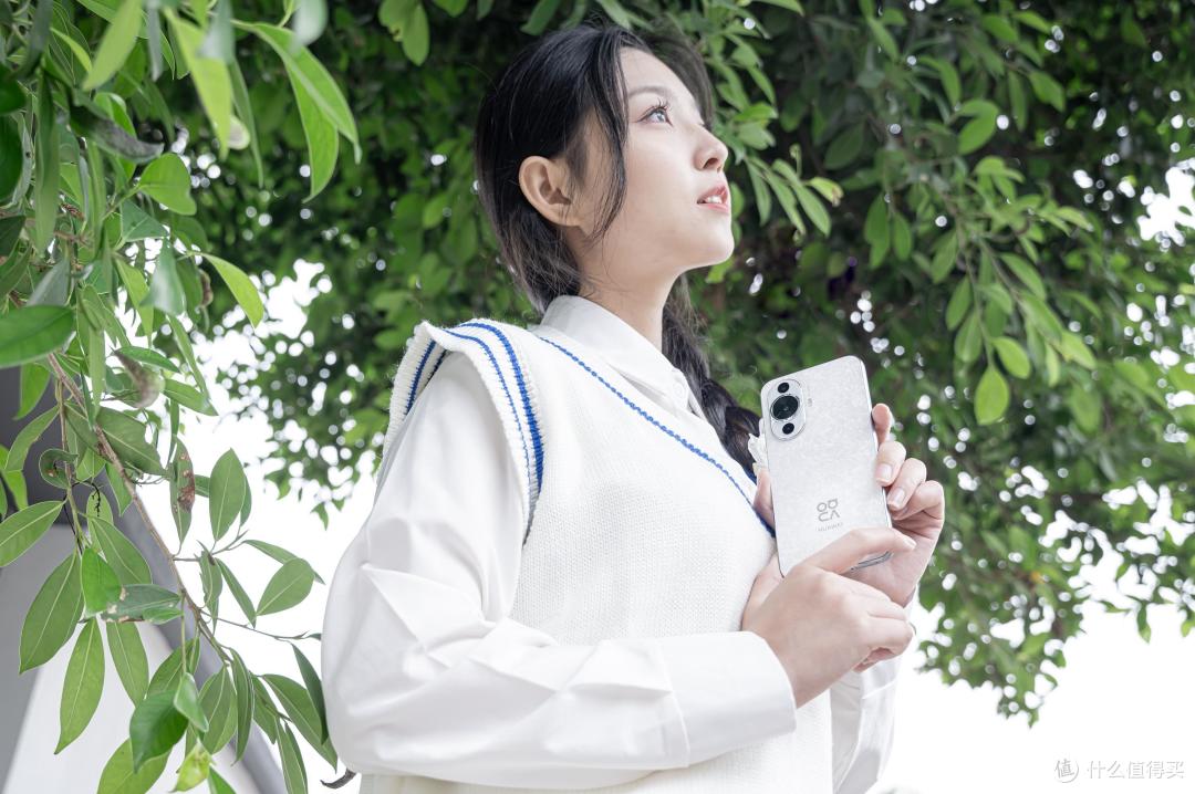华为nova12活力版图赏来啦!你们说这手机好看吗?