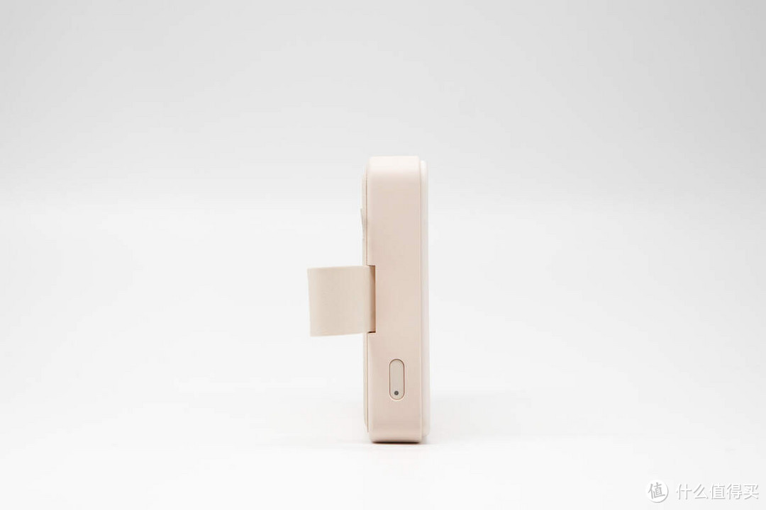 拆解报告:MI小米6000mAh 15W磁吸充电宝2 WPB0620MI