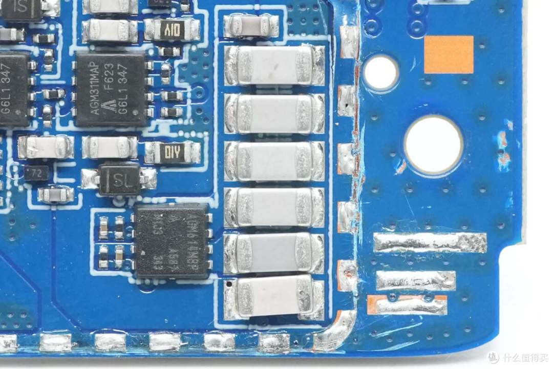 拆解报告:MI小米6000mAh 15W磁吸充电宝2 WPB0620MI