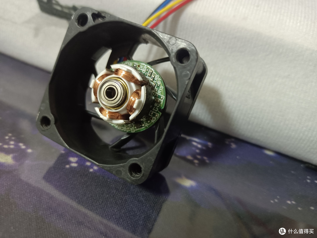 风扇拆解记录篇十三洋山洋9ga40204cm厘米风扇拆解赏析杂谈9ga0412p6f