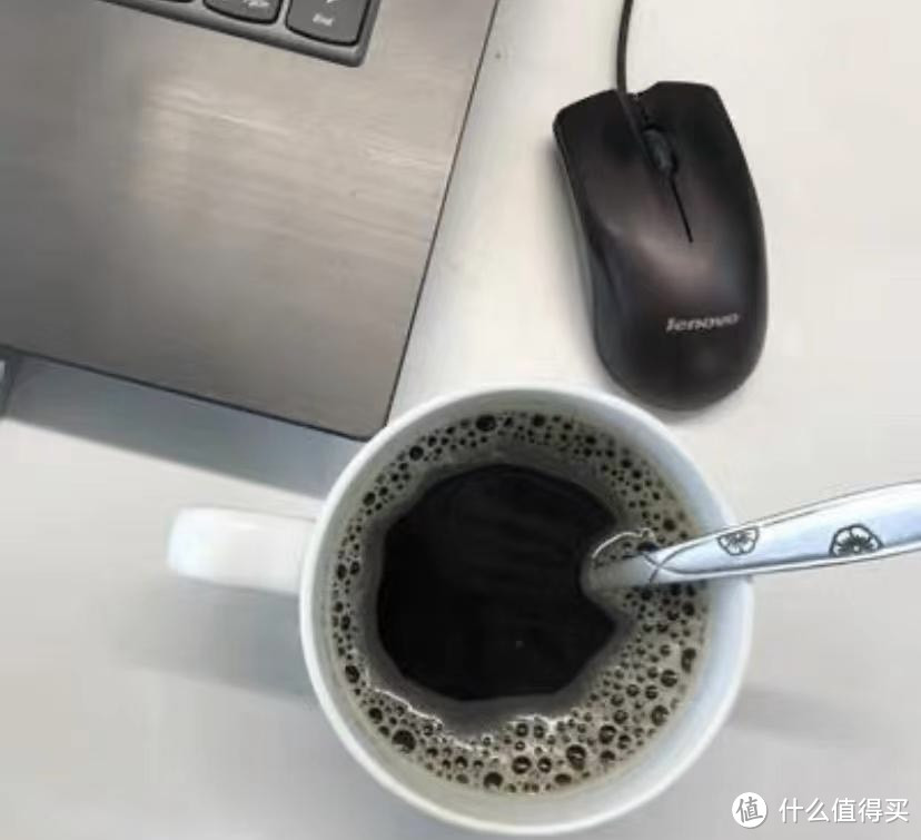 带杯咖啡去搬砖