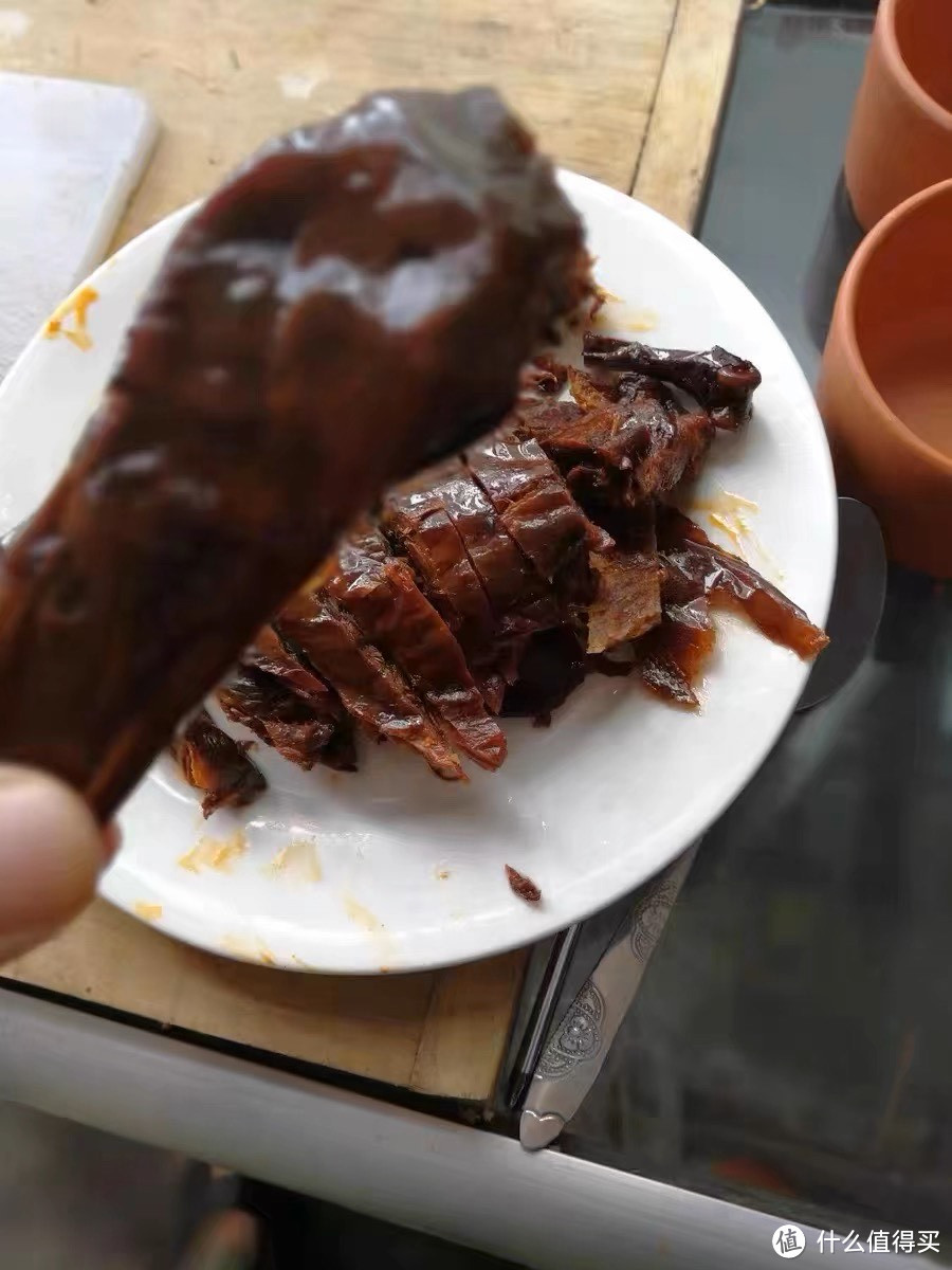 知味观杭州酱鸭：传统与风味的完美结合