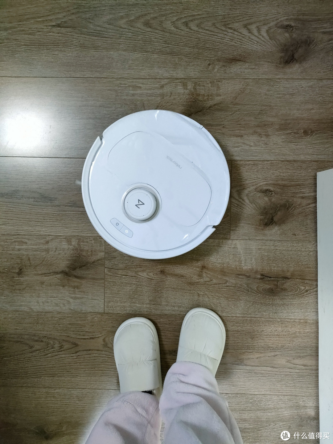 扫拖机器人究竟是不是智商税?