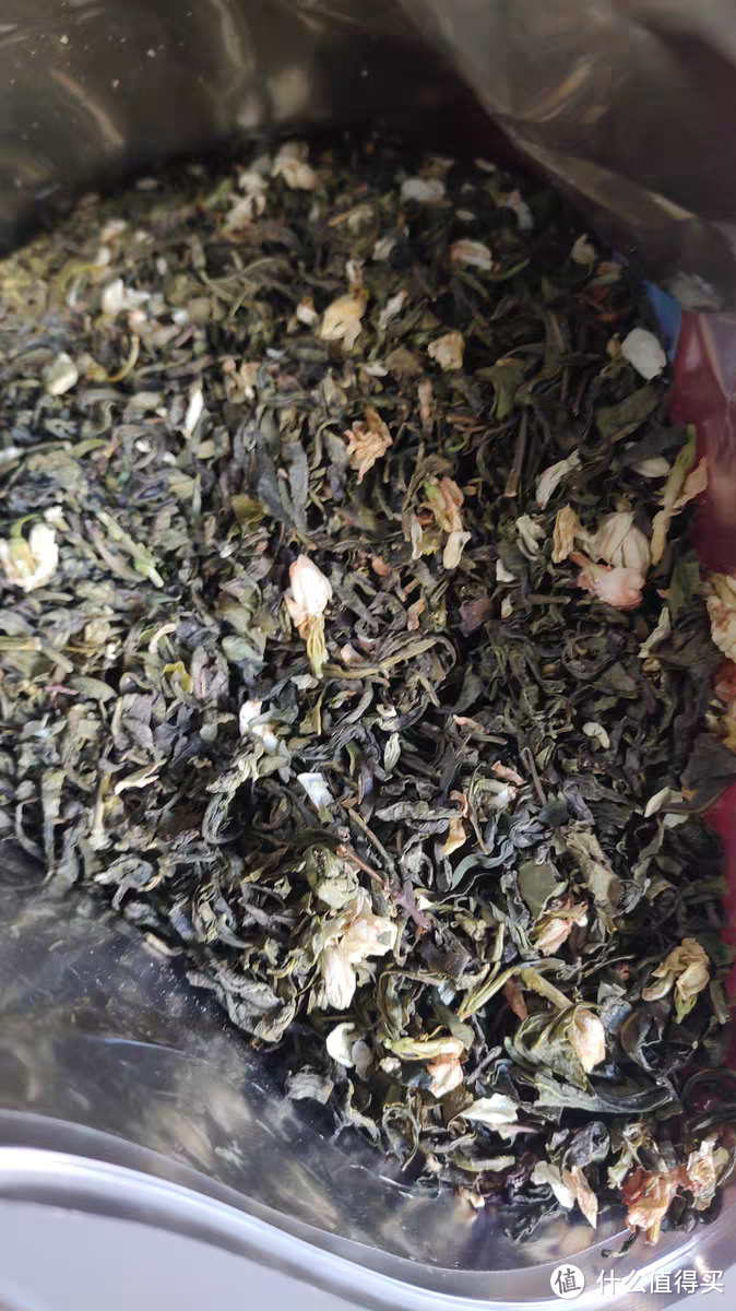 清香四溢的茉莉花茶，上班族不能少的口粮茶