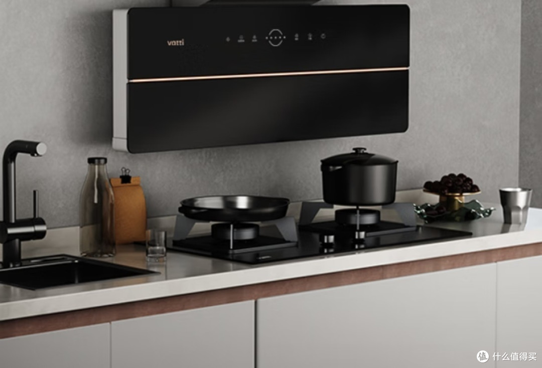 有没有颜值出众、功能强大的抽油烟机推荐?