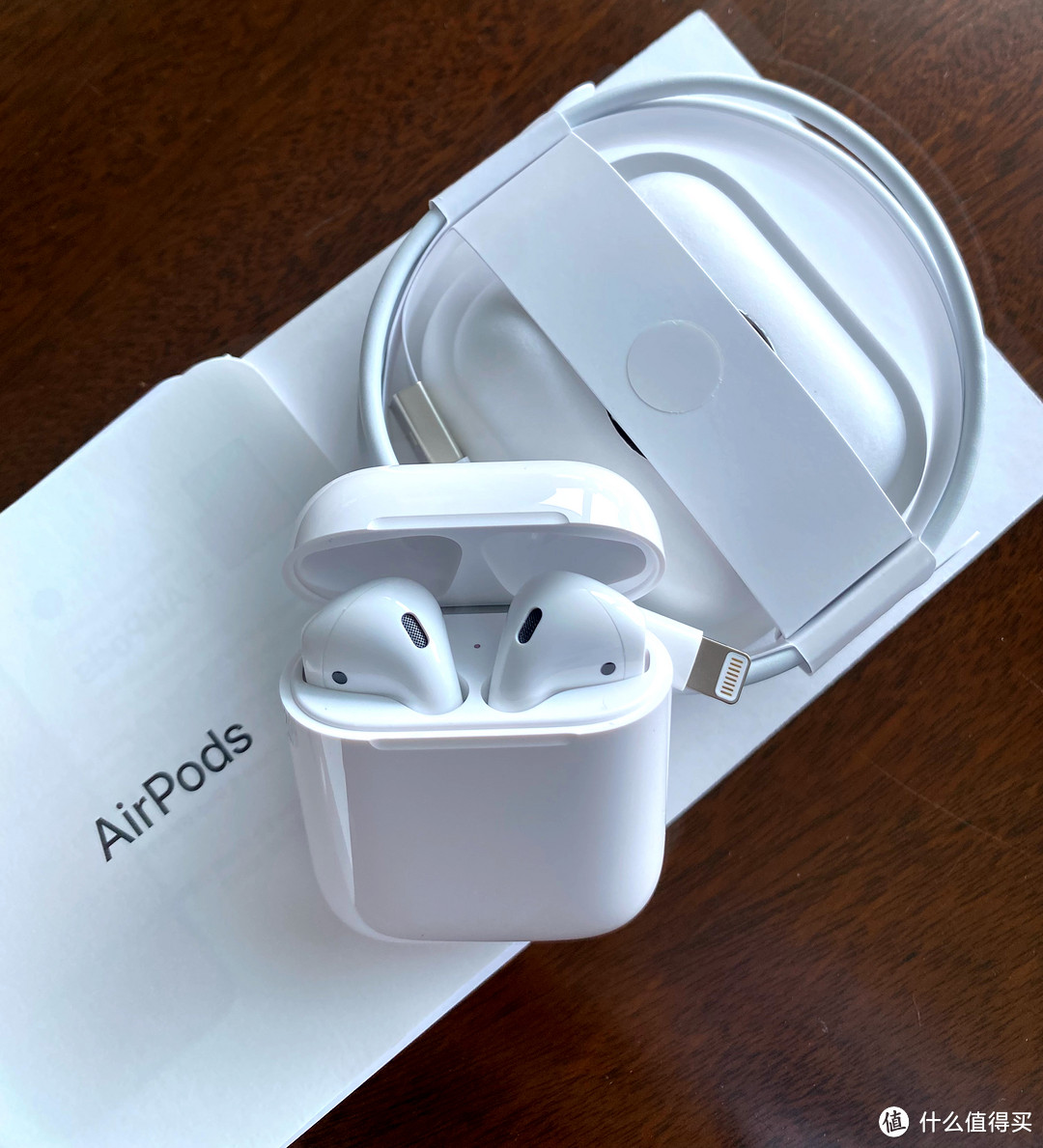 佩戴舒适的苹果airpods