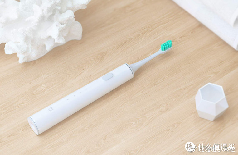 为什么牙医不建议用电动牙刷？提防三大雷区骗局