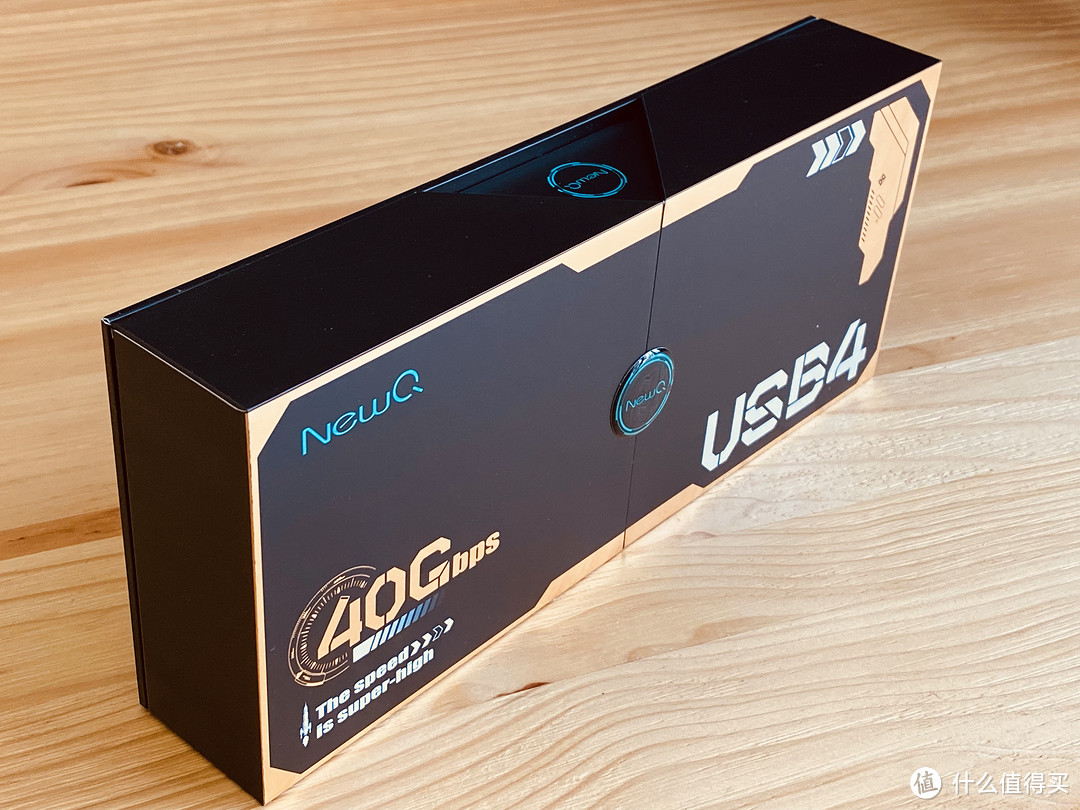 NewQ USB4移动固态硬盘盒评测报告