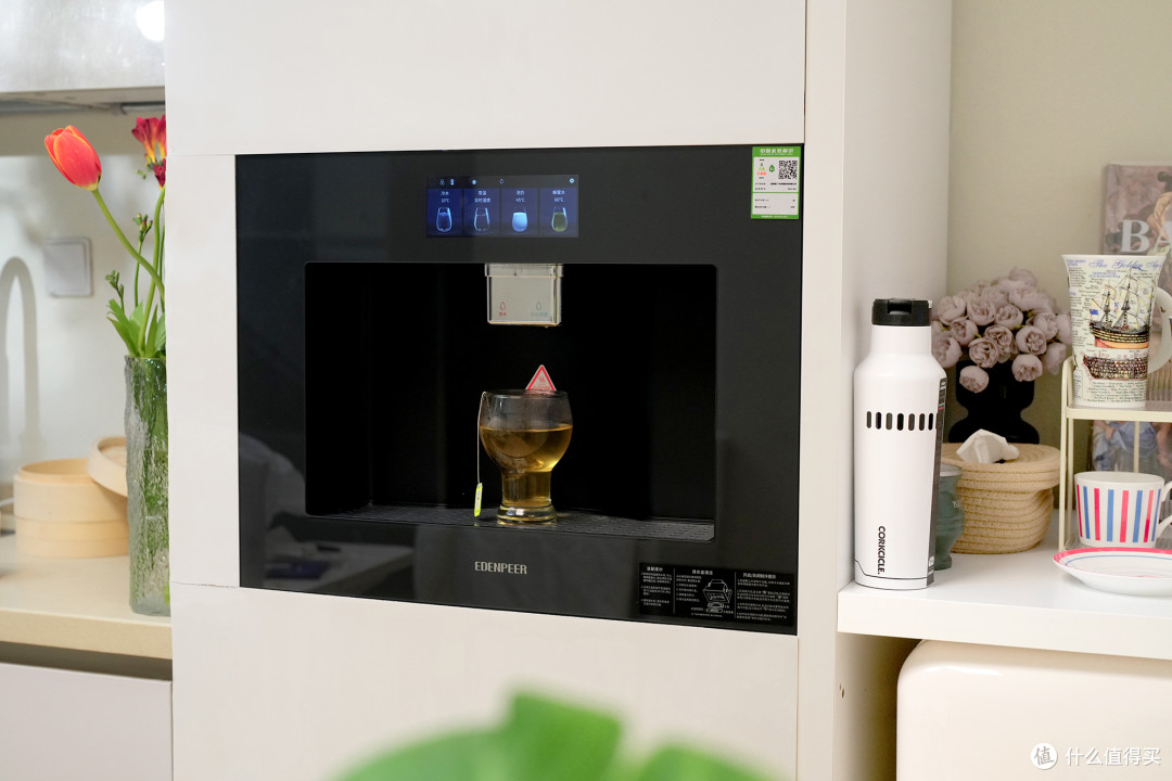 拥有一台顶配级嵌入式饮水机是什么体验?宜盾普嵌入式净饮机W2深度测评,RO滤芯可用十年!