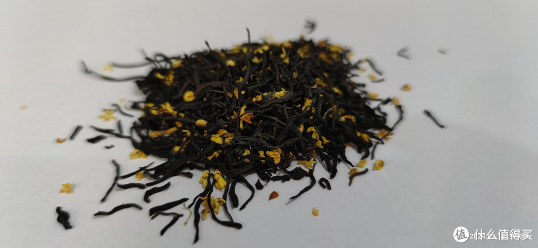 值得买里面懂茶的大佬特别多,第一次发红茶,请大佬帮忙品鉴品鉴,谢谢。