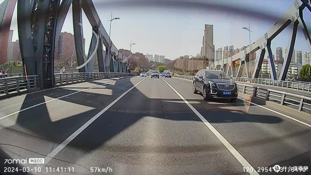 新车必备70迈m8004k智能行车记录仪