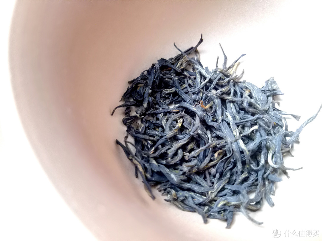 金 桂风味，红茶也有不一样——西湖江南 特级红茶 金骏眉
