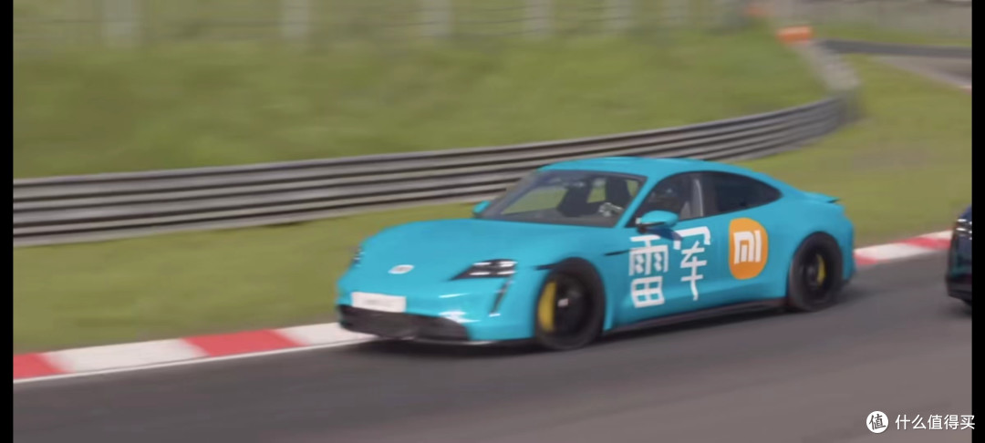 小米SU7惊现纽北赛道?