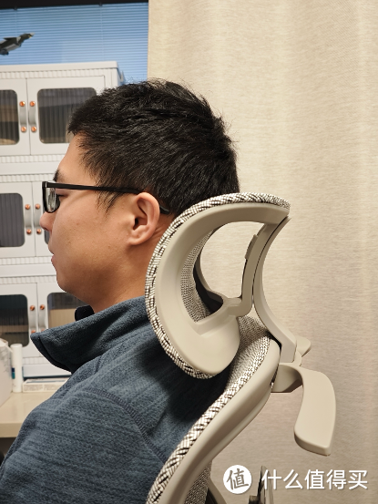 居家办公电竞必备良品——VIONE（胜逸）人体工学椅体验分享
