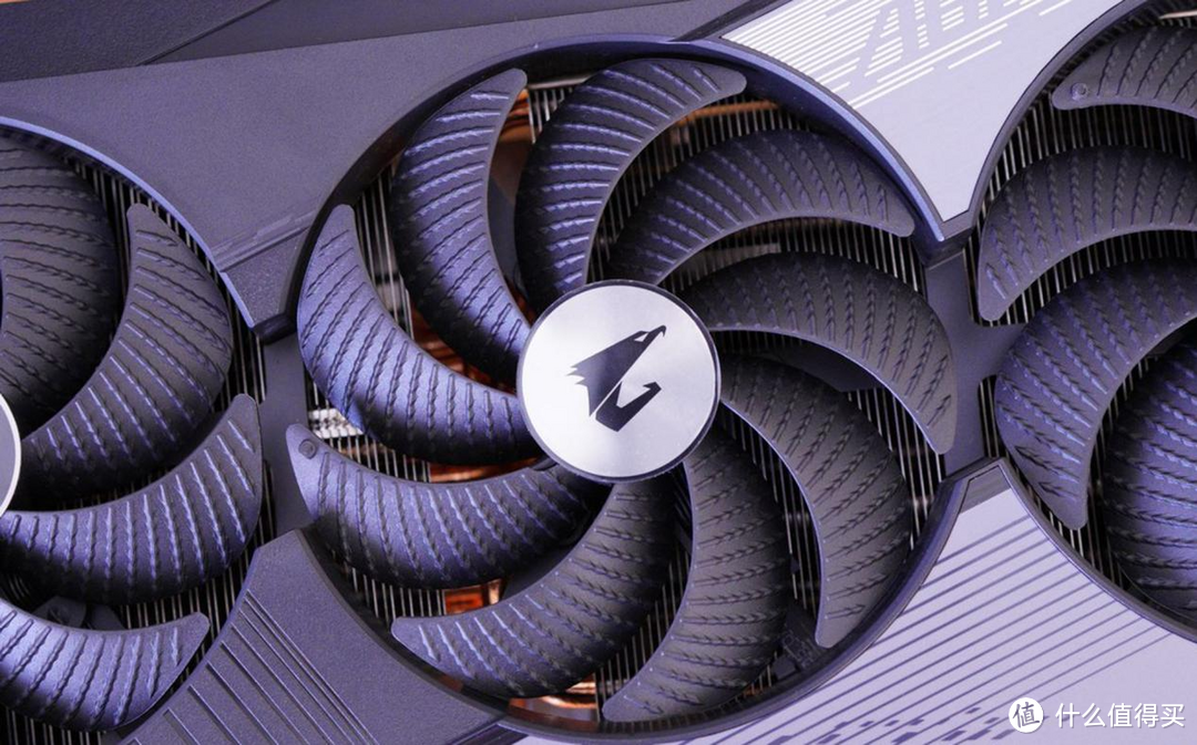 技嘉AORUS RTX 4080 SUPER超级雕显卡：实测AI绘画，有神器加持！