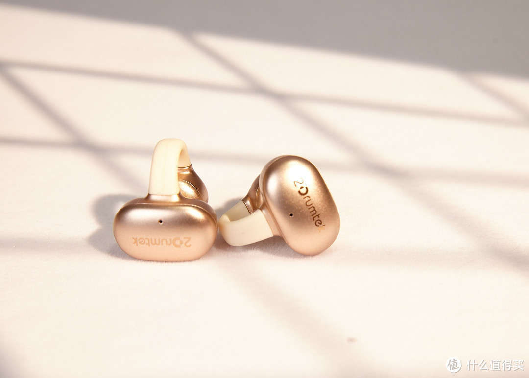 双飞燕Biosong生物丽声耳机：音质出众，37年技术沉淀，让你耳朵健康享受音乐！