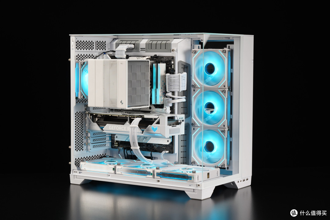 华硕TUF 4070TI+ROG Z790吹雪S+联力 VISION机箱搭建全视海景房主机