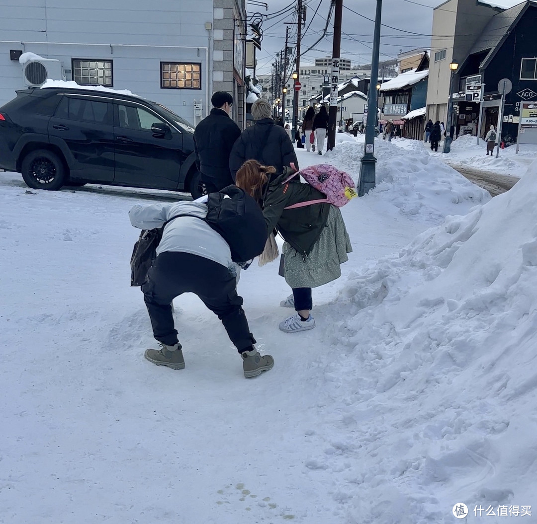 看企鹅滑滑雪、吃美食买买买帮你探路！老纪的2024年3月的北海道札幌、东京之旅记录