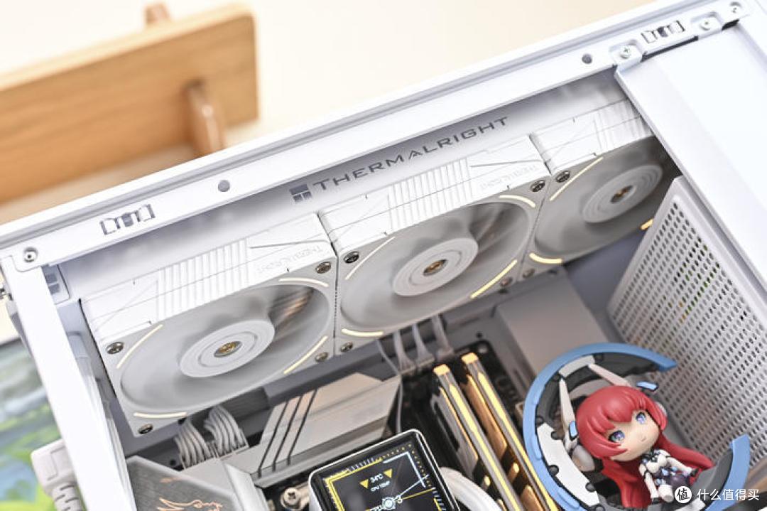 装一台紧凑型 ATX 纯白主机——乔思伯 D41+微星 Z790MAX+影驰 4060Ti 装机展示