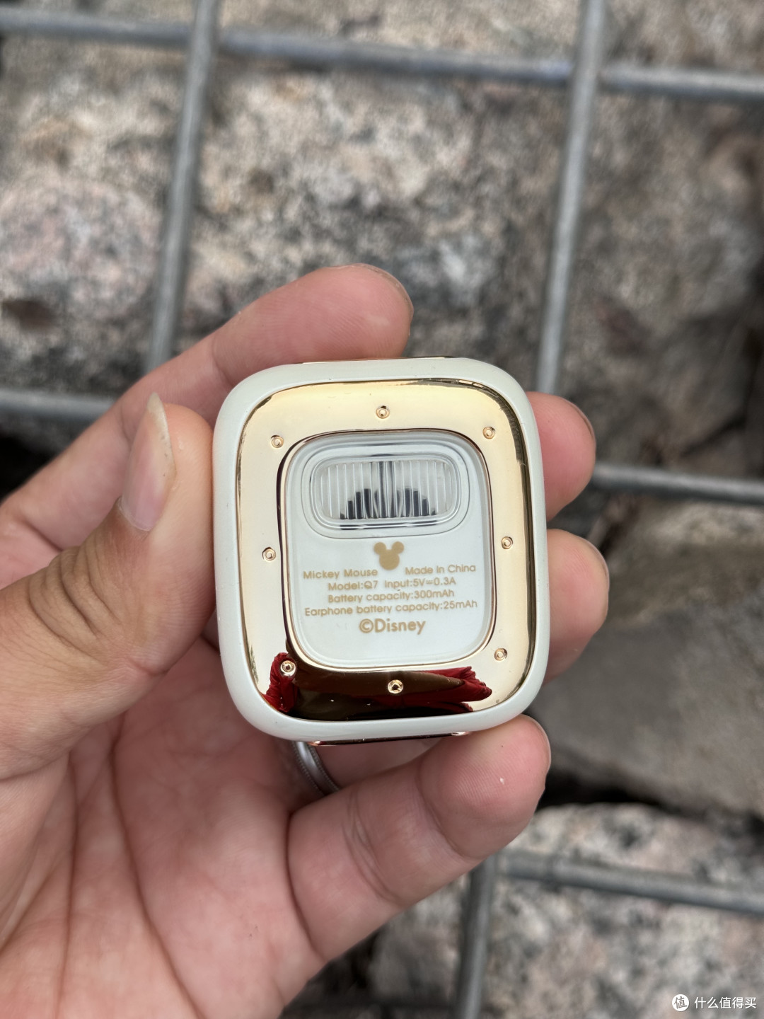 珠圆玉润 的迪斯尼蓝牙耳机,美中不足蓝牙模块公版太明显!