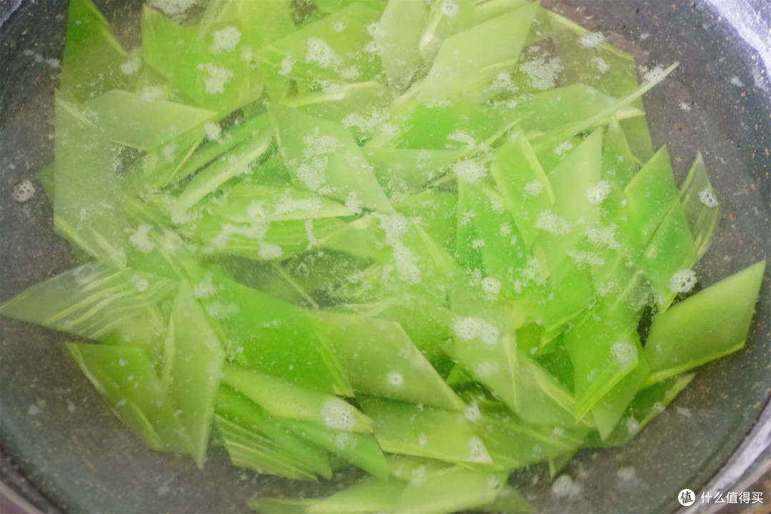 春天记得多吃此菜，比荠菜香，比春笋爽脆，营养全，便宜也别嫌弃