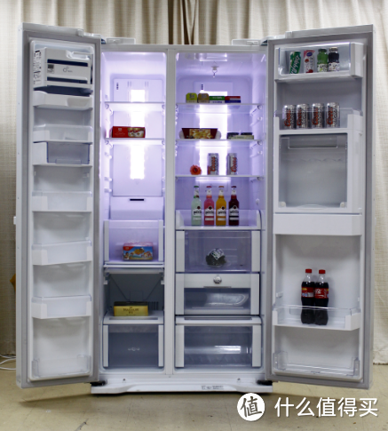 冰箱选哪个门型比较好？十字对开门兼顾实用和美观，美的冰箱盘点