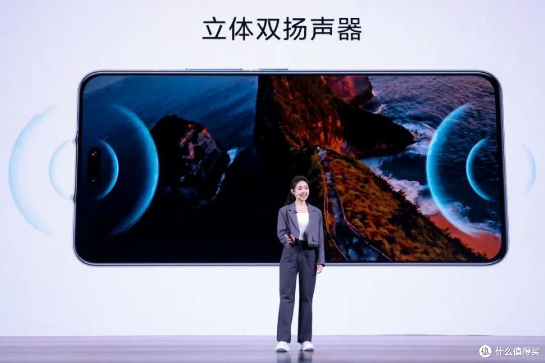 精准戳中痛点!小米Civi 4 Pro:首发三代骁龙 8S,首次用上徕卡
