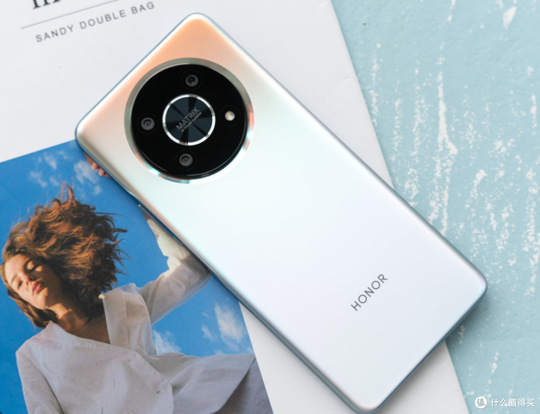 从1999降至767元,120hz全视屏 66w快充 4800大电池 5g芯_手机_什么