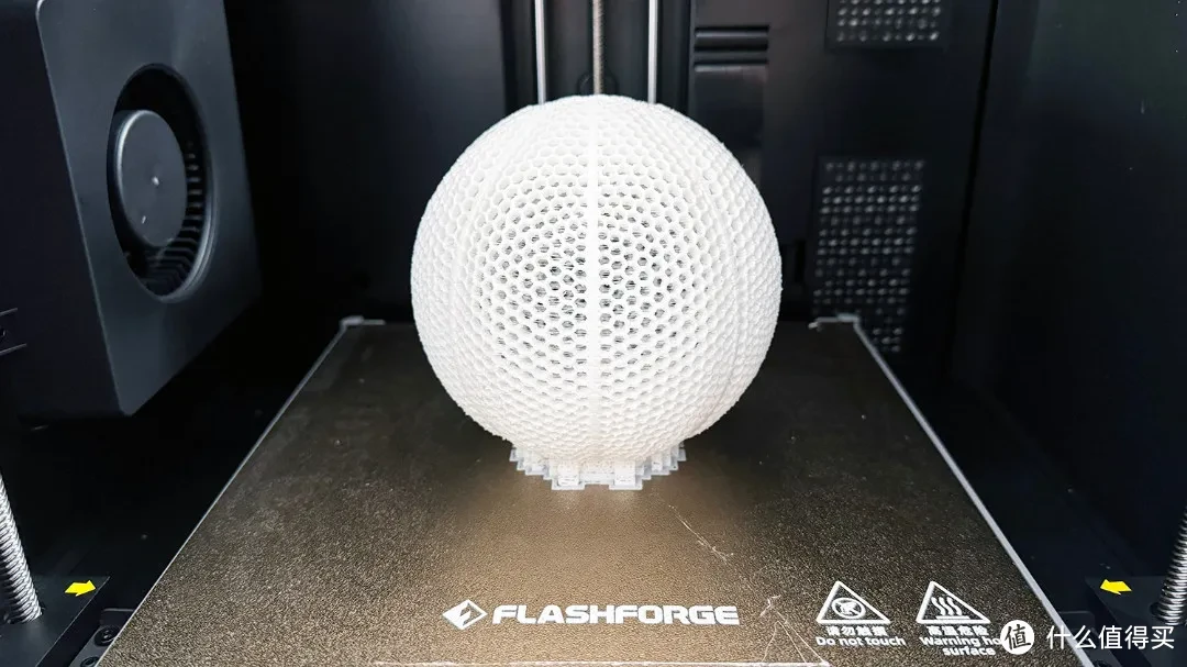 3d打印机 篇四:闪铸冒险家5m pro测评:这台3d打印机更像是一位绅士_打