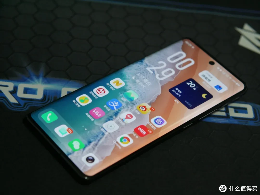 从折叠换回直板，VIVO X100 Pro真有那么神吗?