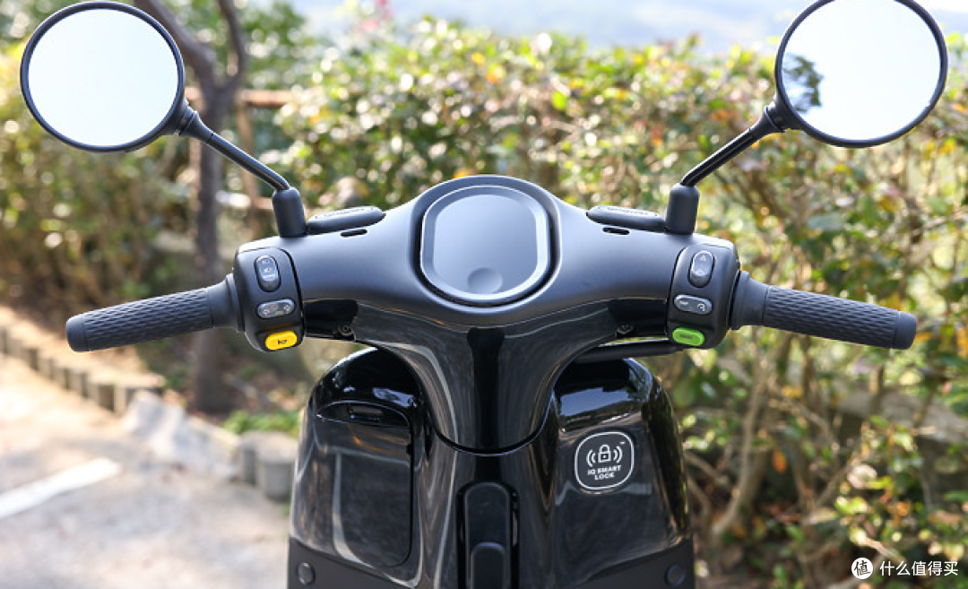 GOGORO Premium电动车