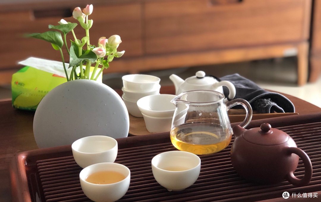 工作中的一杯茶,生活中的一片心。