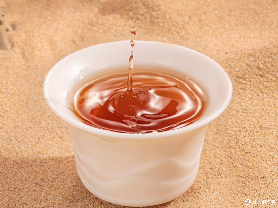 工作中的一杯茶,生活中的一片心。
