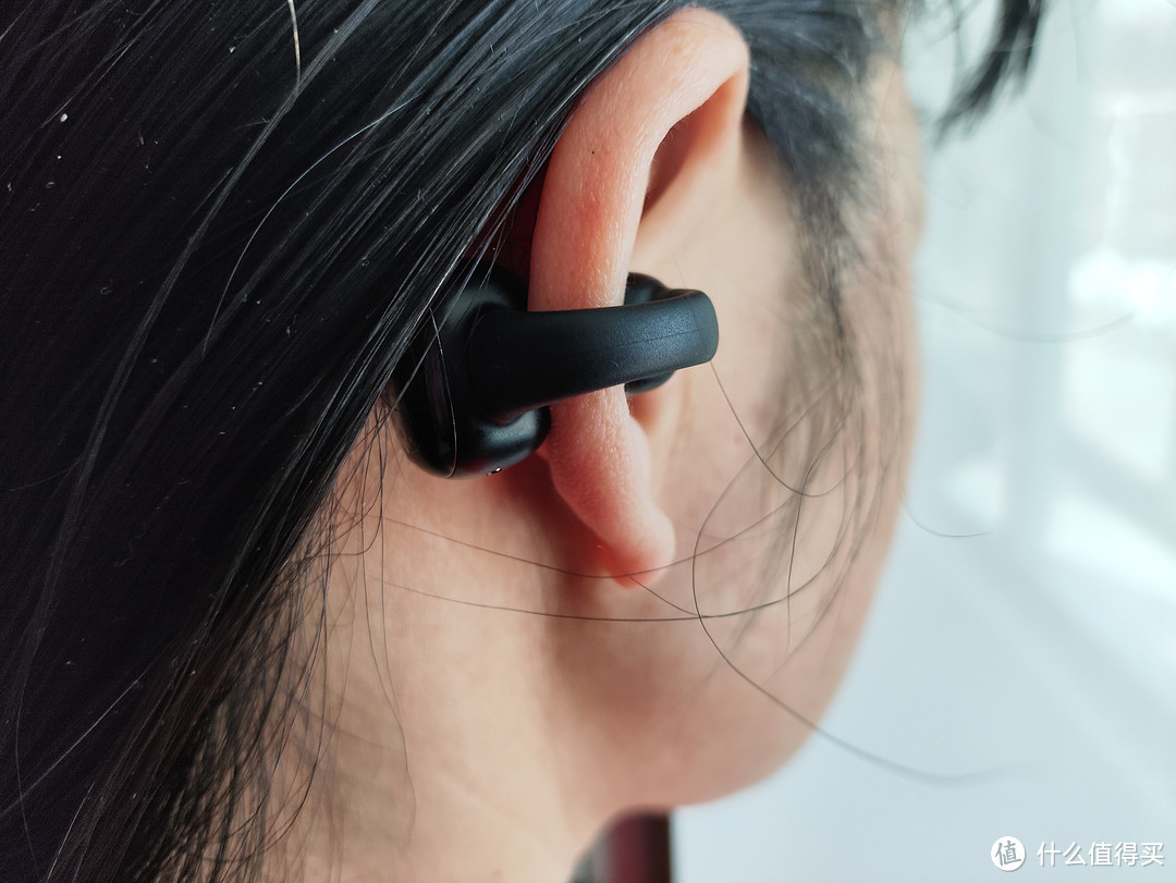 打破传统，给耳机来个新定义！塞那智慧屏S5 pro耳夹式耳机居然长了一颗智慧的大脑！超级酷！