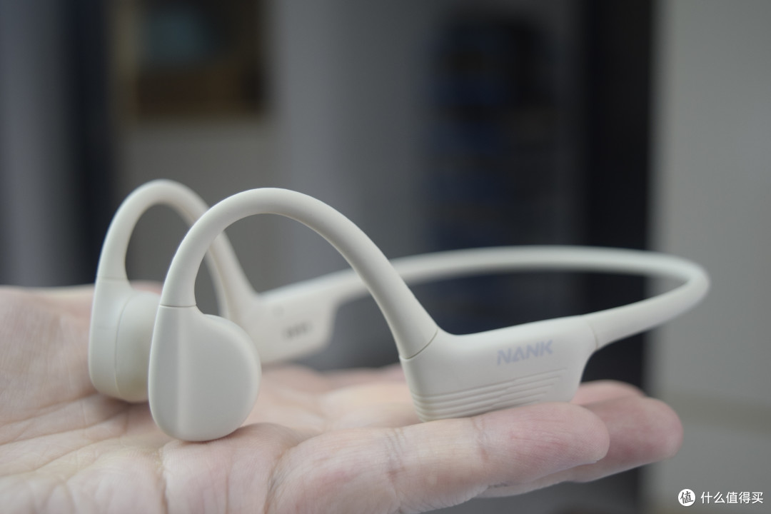 南卡neo2骨传导运动耳机佩戴舒适音质更是突破行业天花板