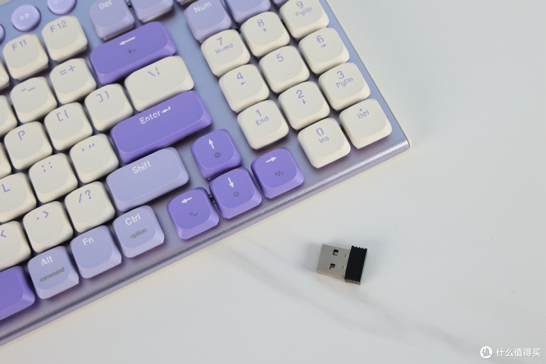 按键翻倍效率翻倍职场办公神器雷神k96无线键盘新品体验