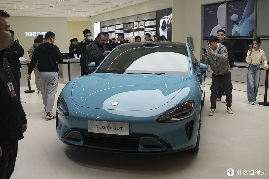 小米SU7静态体验 现场好评不断 实车真的好看 虽然我没坐过911