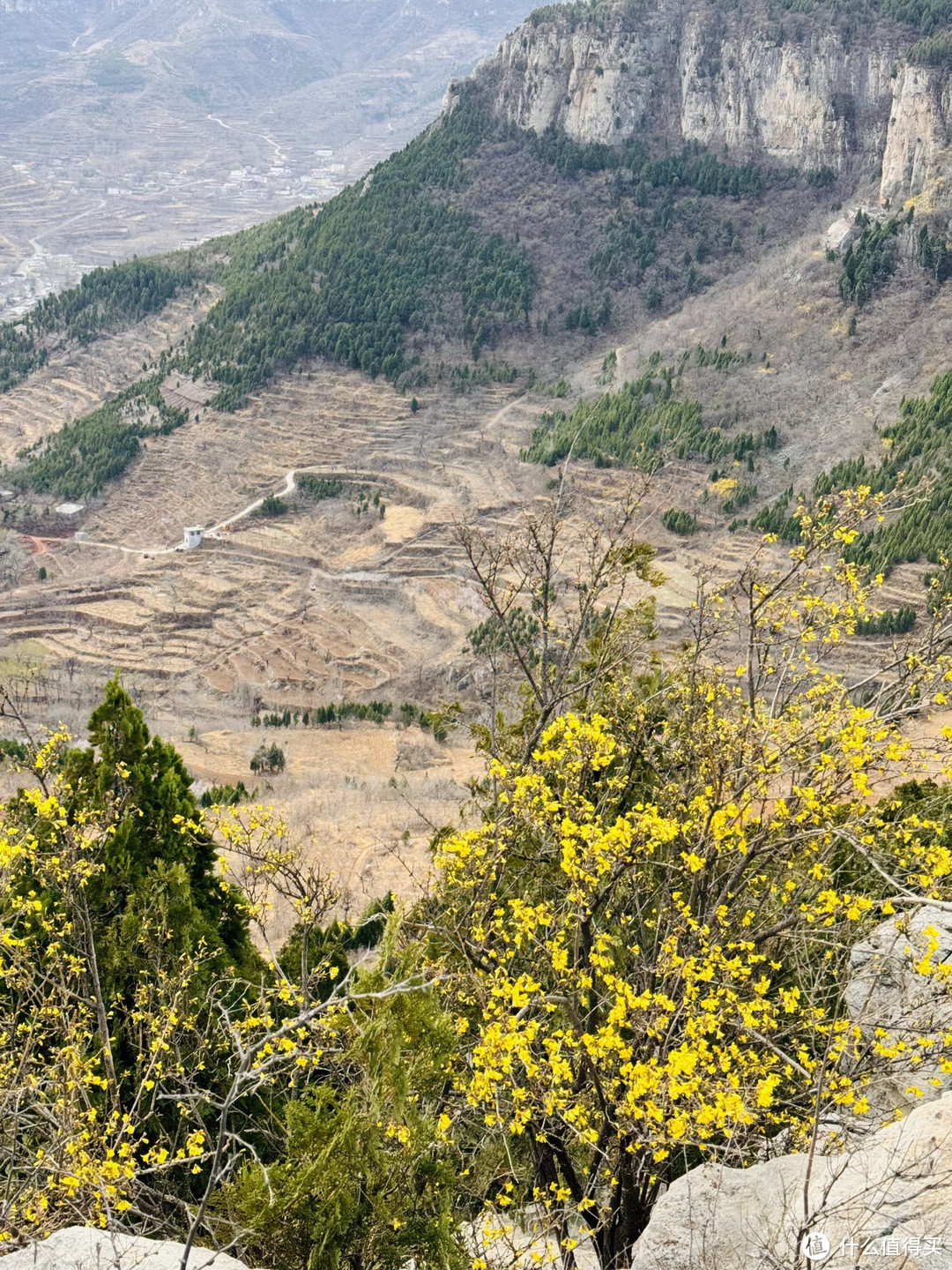 每月一山，吃着火锅唱着歌济南三媳妇山走起~