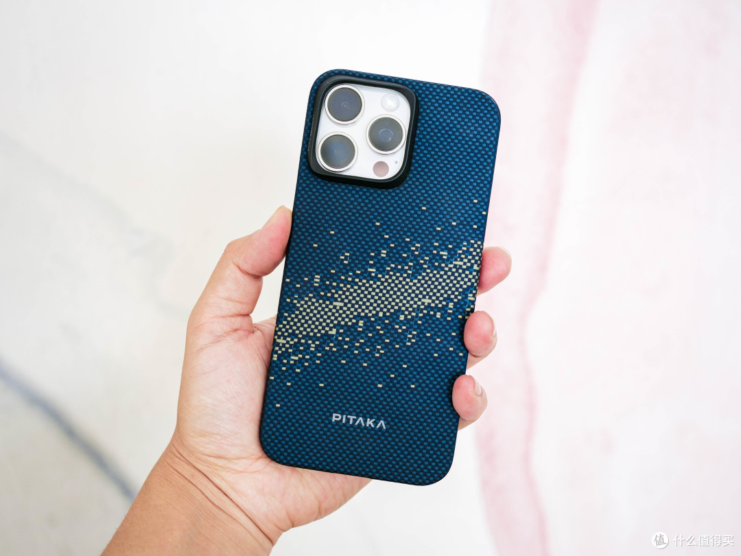 新机新壳用张大妈金币攒的e卡低价入手iphone15pro